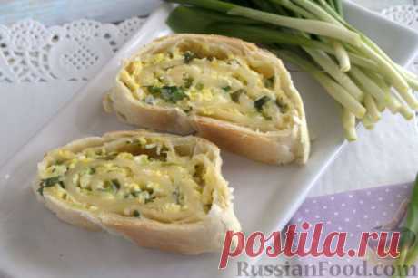 Рецепт: Рулет из слоеного теста, с черемшой на RussianFood.com