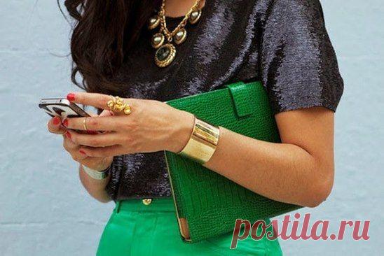 Если он не звонит, позвони сама. Только уже не ему!