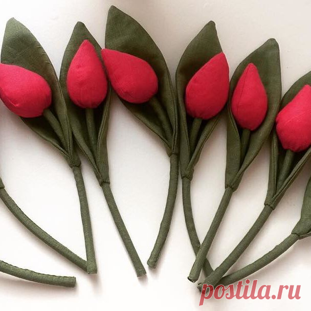 Всем прекрасного дня !☀️❤️Радуйте своих любимых ! Этот букетик стоит 1500 т.р. 😍В наличии❗️Доставка по Геленджику,Дивноморску и Кабардинке бесплатно ‼️#тюльпаны#из#ткани