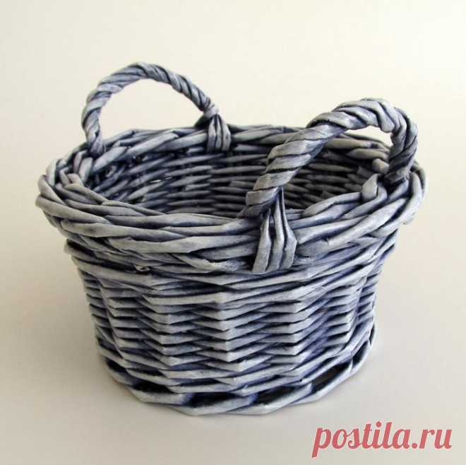 Способ крепления ручек на корзинке.