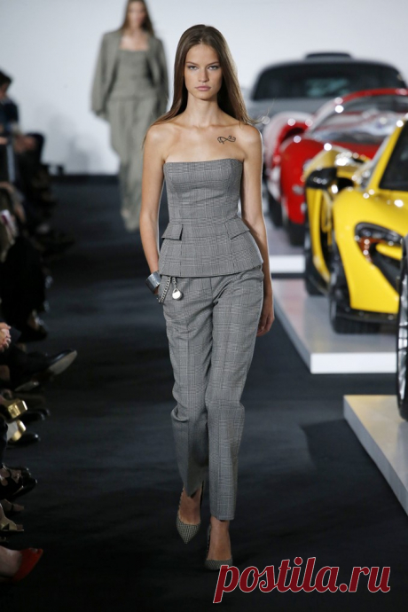 Ralph Lauren Collection S/S 2018 Ready-to-Wear New York :: 472548 :: Showdetails