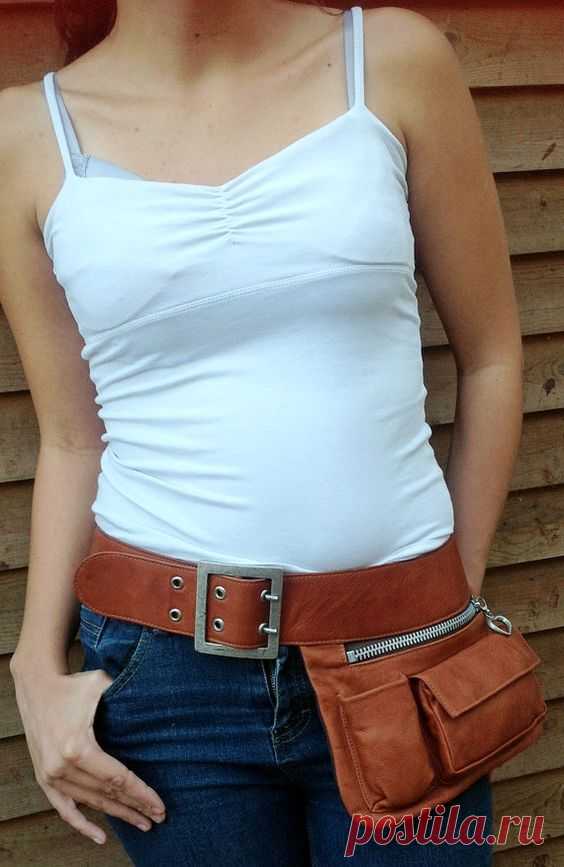 (1) Brown leather Hip Bag, Festival Belt, Fanny Pack, Bum Bag, travel pouch