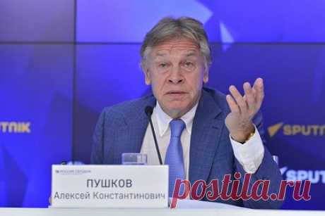 В Совфеде прокомментировали просьбу немецких фермеров к России. Обращение немецких фермеров к России с просьбой остановить США свидетельствует о том, что они хорошо разбираются в истории, написал член Совета Федерации России Алексей Пушков в своем Telegram-канале. Он процитировал слова фермеров, напомнивших, что в прошлом Россия остановила Наполеона Бонапарта и Адольфа Гитлера.