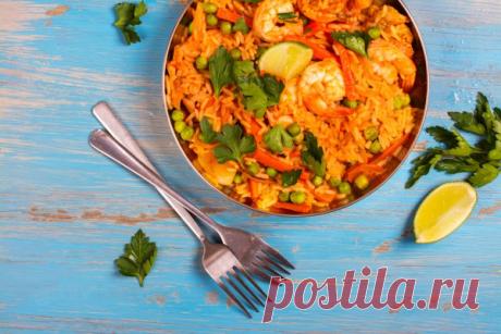 Испанская паэлья с курицей и морепродуктами Паэлья – это традиционное испанское блюдо из риса. Сегодня мы приготовим его с курицей, морепродуктами и зеленым горошком.
Ингредиенты
куриный окорочок1 шт.
рис для ризотто2 стакана
замороженный мо…