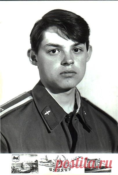 Сегодня 23 февраля, праздник всех Мужчин… я же считаю, что всё же праздник тех, кто служил или служит в армии…а не тех у кого яйца и ствол…)
С праздником, дорогие те, кто знает, что такое АРМИЯ!!!
Я ОТ ВСЕГО СЕРДЦА ПОЗДРАВЛЯЮ С ДНЁМ ЗАЩИТНИКА ОТЕЧЕСТВА!!! 
БУДЬТЕ СИЛЬНЫМЫ, СМЕЛЫМЫ, ЗДОРОВЫМЫ И...ВЛЮБЛЁННЫМЫ!!!
И не только МУЖЧИН…, но и… )))