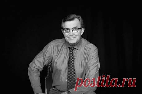 Умер народный артист России Владимир Борисов. Скончался народный артист России Владимир Борисов. Он умер в возрасте 75 лет. Причина смерти неизвестна. Прощание с актером состоится 28 апреля. Борисова похоронят на Городском кладбище в Самаре. Представители Самарского академического театра драмы имени Максима Горького назвали кончину Борисова печальным известием.