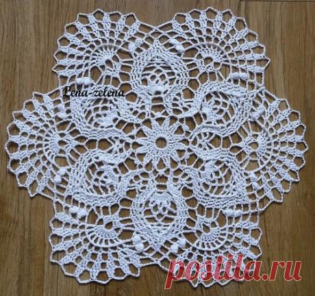 Салфетка "Рождественская звезда".Работа Елены Сидельниковой.