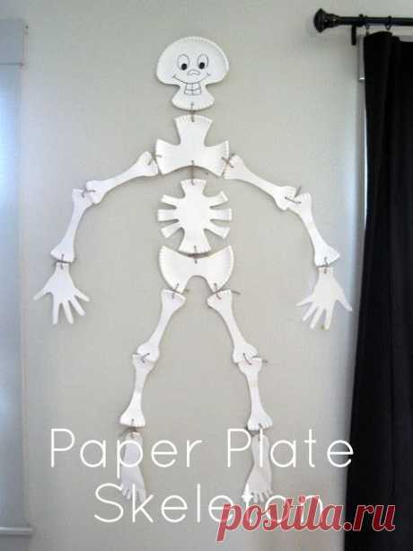 The 36th AVENUE | Halloween Crafts – Paper Plate Skeleton | The 36th AVENUE
