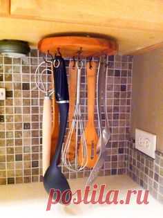 diy rotating cooking utensil storage rack, diy, kitchen design, organizing, storage ideas, woodworking projects