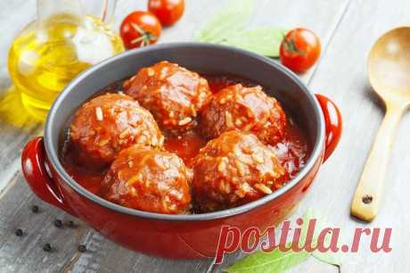 Ленивые голубцы универсальный рецепт для сковородки, кастрюли и мультиварки Ленивые голубцы — быстрое и очень вкусное блюдо, которое готовится гораздо проще, чем традиционный аналог, а по вкусовым качествам нисколько ему не уступает! Сегодня мы подготовили для вас универсальн…