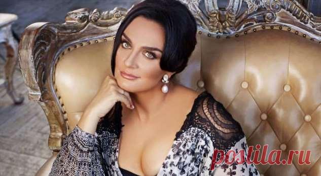 «Только такие должны быть рядом с вами»: Елена Ваенга показала мужа и сына . Милая Я