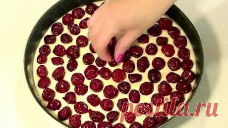 ЯГОДНЫЙ ПИРОГ НА КЕФИРЕ - Быстрый Нежный Вкусный.