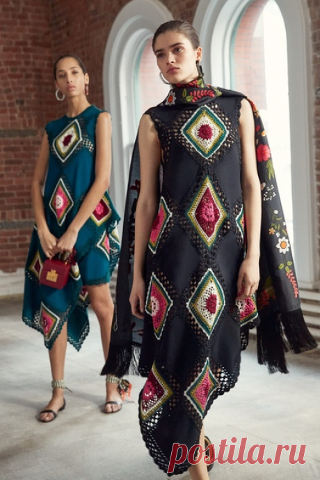 #подиум@bohostyle #boho #бохо #бохо_гламур
PRE-FALL 2019 
Oscar de la Renta
