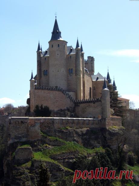 Замки Мира.)))