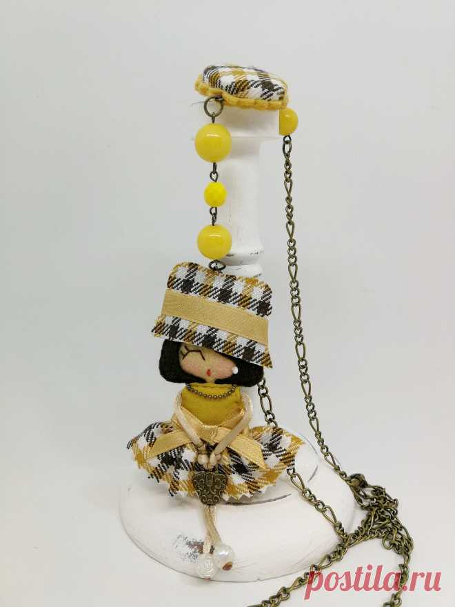 BROCHES NEREUCHI