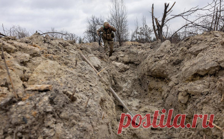 В Совфеде назвали предполагаемые сроки наступления ВСУ. Украинские военные сейчас заняли «выжидательную позицию», поскольку переданная им западная военная техника не приспособлена к участию в военных действиях в «некомфортных для себя условиях» при распутице на дорогах, заявил ТАСС глава комитета Совета Федерации по обороне и безопасности Виктор Бондарев.