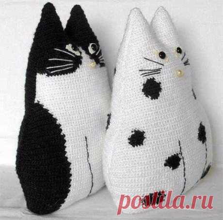 Вязаные крючком очаровательные подушки-котики - Рукодельные идеи