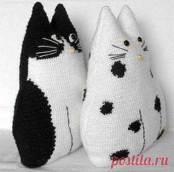 Вязаные крючком очаровательные подушки-котики - Рукодельные идеи