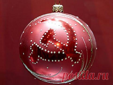 Как наряжали елку в СССР? Советские елочные игрушки.