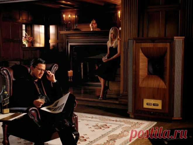 Be a Gentleman in 2016, ... you love your sweetheart but Tannoy nothing less .... it is your destiny - bigamy in love ...
I want to wish you a Happy Holiday and hope you get to spend some time full of Love, Light and Harmony with Tannoy, family and friends! Happy New Year!