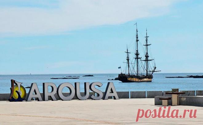 Испания разрешила фрегату «Штандарт» зайти в порт. Российский фрегат неделю не мог зайти в порты Франции и Испании, у экипажа стали кончаться запасы еды и воды. Местные жители привезли морякам шашлык, а затем власти разрешили зайти в порт для быстрого пополнения провизии