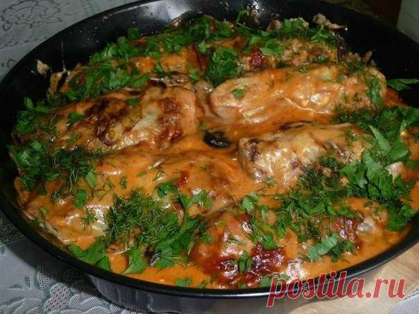 Голубцы с мясом и грибами в соусе с черносливом!