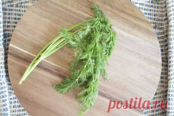 Куда девать жесткие стебли зелени | Четыре вкуса