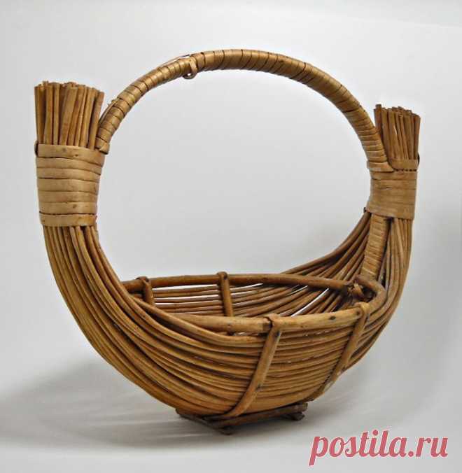 Vintage wicker basket for picnics, storage or a gift
