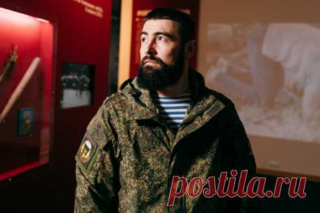 Доброволец Александр Дворкин. За Родину, победу и любовь. От решения пойти добровольцем в зону СВО до его реализации у Александра Дворкина прошло несколько дней.