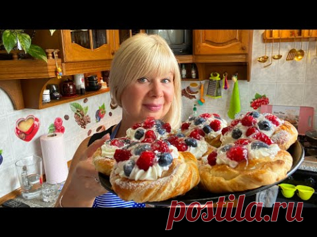 СЛОЕНЫЕ ВКУСНЯШКИ С ТВОРОЖНЫМ КРЕМОМ! ДЕСЕРТ ЗА 15 МИНУТ. ЭТО СТОИТ  ПРИГОТОВИТЬ!