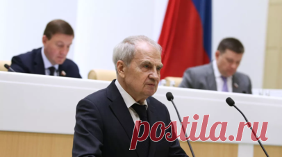 Совфед переназначил Зорькина председателем Конституционного суда России. Сенаторы Совета Федерации проголосовали за переназначение Валерия Зорькина на пост председателя Конституционного суда России на новый шестилетний срок. Читать далее