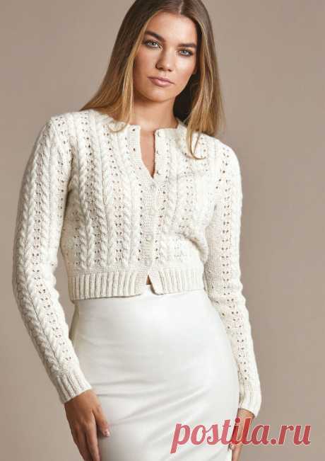 Белый укороченный кардиган Snowfall.
РАЗМЕРЫ: XS M L XL XXL. На обхват груди: 81 86 91 97 102 109 см.