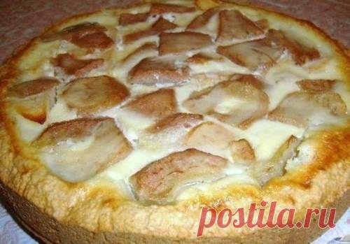 Пирог "Яблоки на снегу", пошаговый кулинарный рецепт с фото / Простые рецепты

Фото: stranamam.ru


•1 кг яблок
Тесто:
•150 г сахара
•1,5 стак. муки
•1/2 стак. сметаны
слив.масло  ? г
•1 ч.л. соды
Крем:
• 1 яйцo
 стакан сметаны
•1-1,5 стакана сахара
•2 ст.л. муки