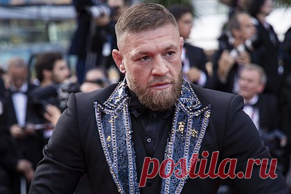 Макгрегор назвал фаворита в поединке Махачева и Оливейры. Бывший чемпион UFC Конор Макгрегор назвал фаворита в поединке между россиянином Исламом Махачевым и бразильцем Чарльзом Оливейрой. «Оливейра победит и сделает это легко», — заявил боец, отвечая на вопрос одного из подписчиков. Поединок Махачева и Оливейры возглавит турнир UFC в Абу-Даби 23 октября.