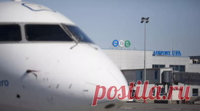 В аэропорту Уфы назвали причины буксировки самолёта со взлётной полосы. В аэропорту Уфы сообщили, что командир самолёта компании «Аэрофлот» самостоятельно принял решение отбуксировать судно со взлётно-посадочной полосы. Читать далее