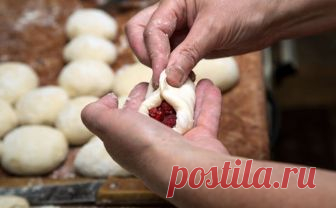 Пьяное тесто придаст домашней выпечке мягкости и нежности. Приготовить тесто для пирожков...