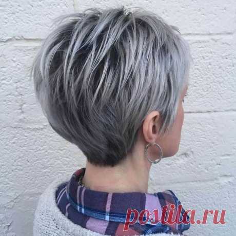 25 Perfect Grey Short Hairstyles Ideeën voor vrouwen - Trend Kapsels, Haarstijlen, Eenvoudige Haarstijlen