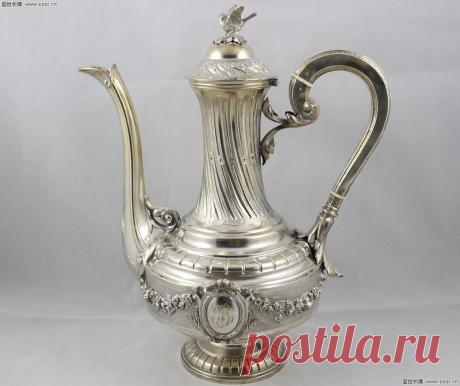 АНТИКВАРНАЯ ЛАВКА. СЕРЕБРЯНЫЕ КОФЕЙНИКИ..