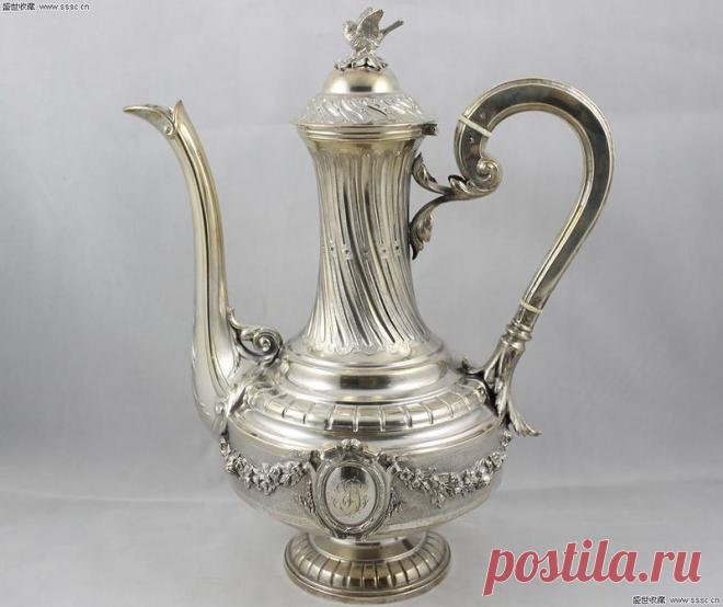 АНТИКВАРНАЯ ЛАВКА. СЕРЕБРЯНЫЕ КОФЕЙНИКИ..