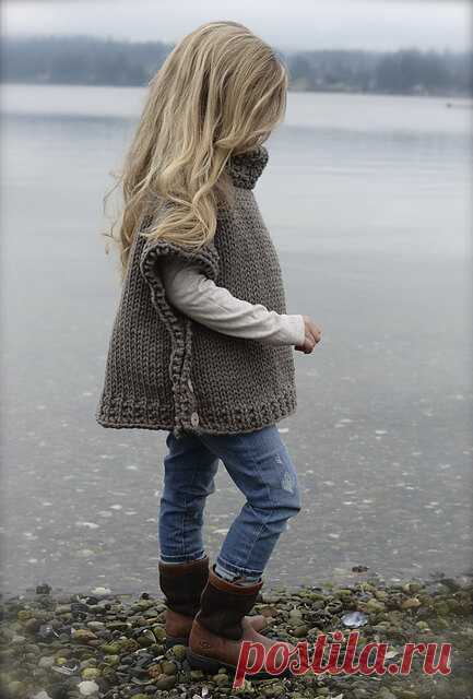 Жилетки для девочек спицами с описанием (схемы)