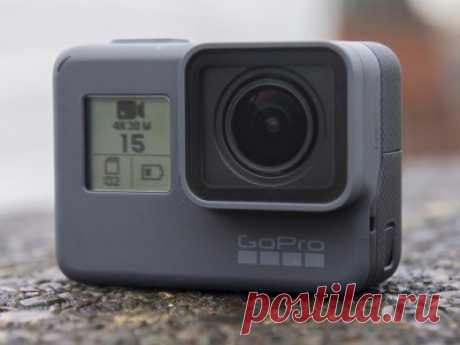 GoPro HERO6 выйдет до конца этого года На рынке экшен-камер самыми популярными являются модели компании GoPro. В сентябре прошлого года производитель представил GoPro HERO пятого поколения с защитой от воды и возможностью записи видео в формате 4K с частотой 30 кадров в секунду, но Ник Вудман, генеральный директор GoPro, уже подтвердил, что в этом году выйдет HERO6. Более того, это будет не единственная новинка, но сейчас глава компании не готов поделиться какими-либо подробностями о будущих…