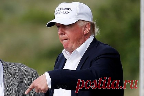 Трамп назвал политической «охотой на ведьм» дело о выплатах порноактрисе. Бывший президент США Дональд Трамп назвал политической «охотой на ведьм» дело о выплатах экс-порноактрисе и стриптизерше Стефани Клиффорд, известной как Сторми Дэниелс и связанной с предстоящими президентскими выборами в 2024-м. «У меня никогда не было связей со Сторми Дэниелс», — объяснил политик.