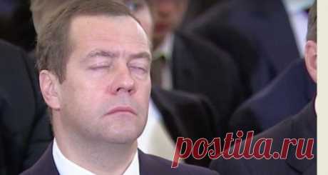 Новости дня: Мальчик Медведев от слов Лукашенко сжал свои маленькие кулачки и тихо замер - 09.03.2017 - сегодня | Диалог.UA