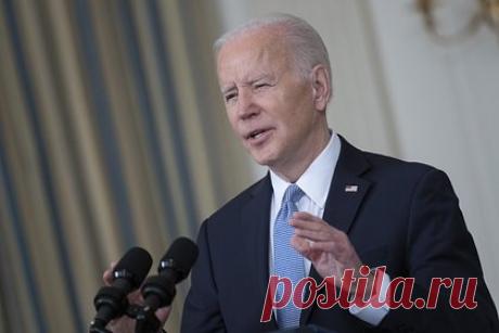 Байден оценил возможность возобновления помощи США Украине. Американский президент Джо Байден, оценивая возможность возобновления помощи Украине со стороны США, отметил, что для этого конгрессмены должны утвердить дополнительные бюджетные ассигнования. Он призвал республиканцев принять законодательство, которое позволит продолжить оказывать Киеву помощь.