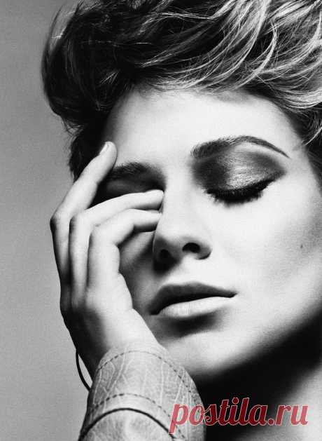 Эван Рэйчел Вуд — 2011