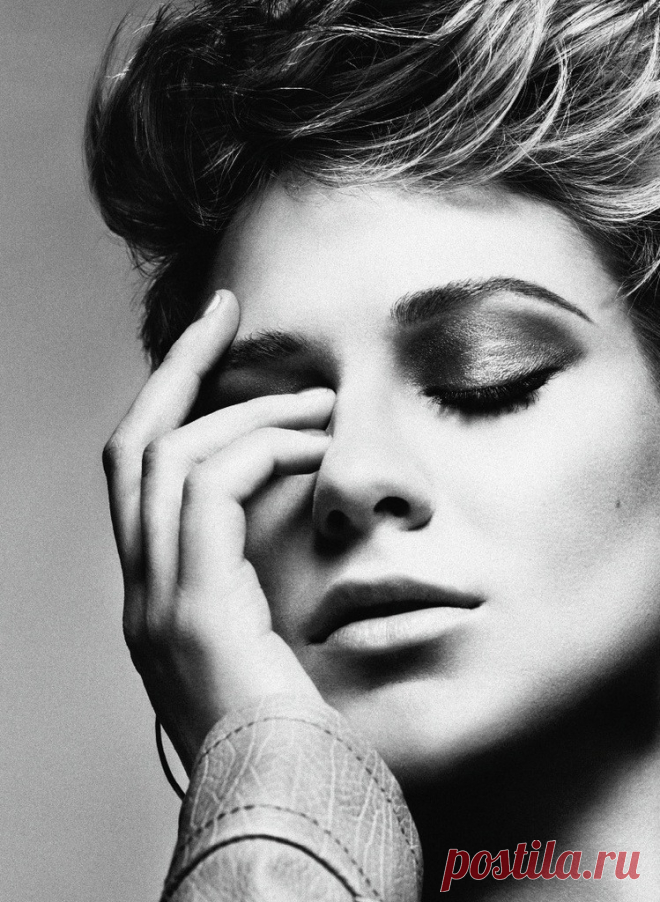 Эван Рэйчел Вуд — 2011