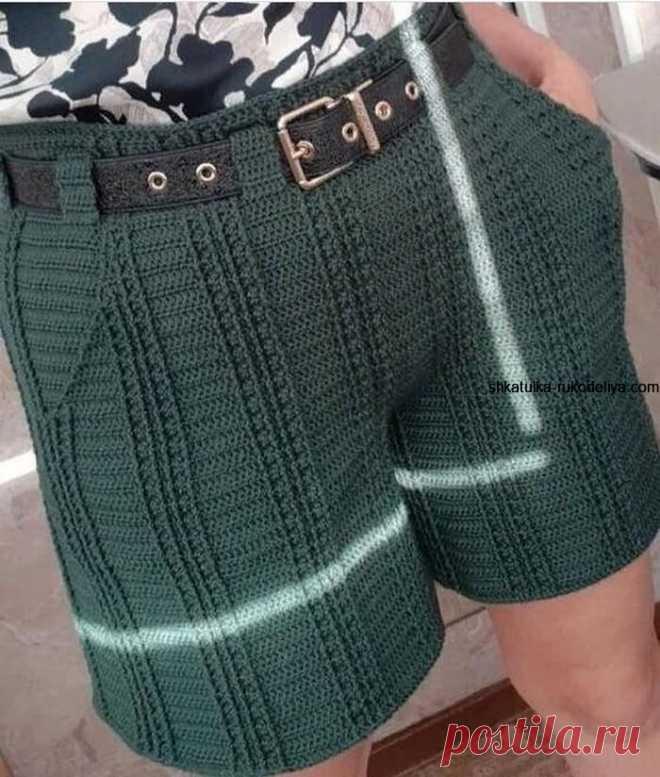 Шорты крючком Шорты крючком. Как связать летние шортики крючком Шорты крючком Связаны из Ализе Дива, крючок 2.5, расход 450гр на ОБ 96см. ⠀ Узор такой: рельефный с1н, 2 скрещеных с1н, рельефный с1н, с1н, рельефн…