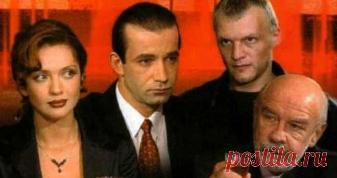 Как снимали сериал «Бандитский Петербург» и с кого списаны главные персонажи В 2000 году на канале НТВ начал выходить сериал «Бандитский Петербург», ставший сверхпопулярным у российских зрителей — как и мелодия «Город, которого нет», написанная Игорем Корнелюком. Рассказываем,...