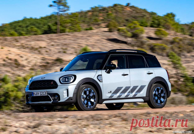 MINI Cooper S Countryman ALL4 Untamed Edition 2022: салон, цена, характеристики, фото