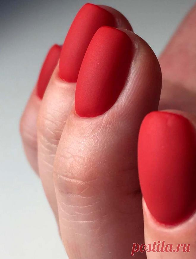 Матовый топ - как правильно наносить на ногти | Техника выполнения матового маникюра | Советы и особенности дизайна - Фото